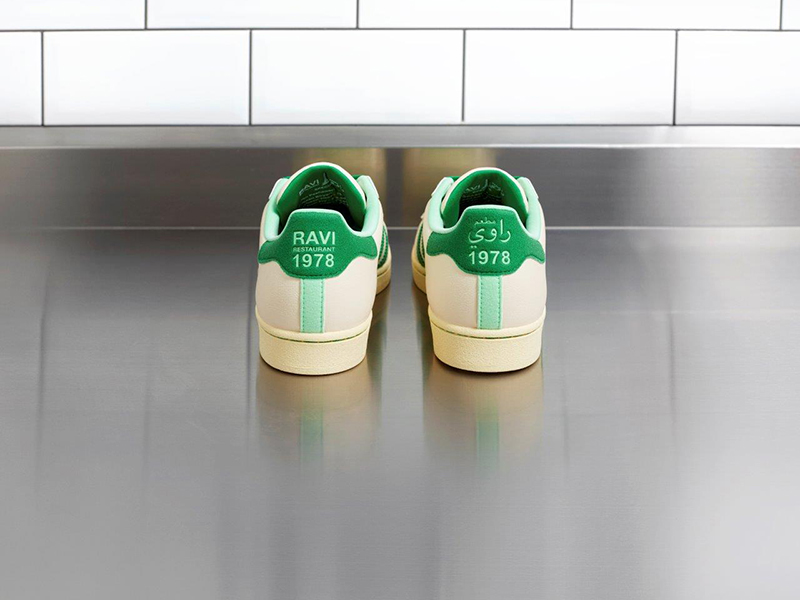 احتفل بالثقافات الغذائية مع حذاء Superstar Sneaker من أديداس